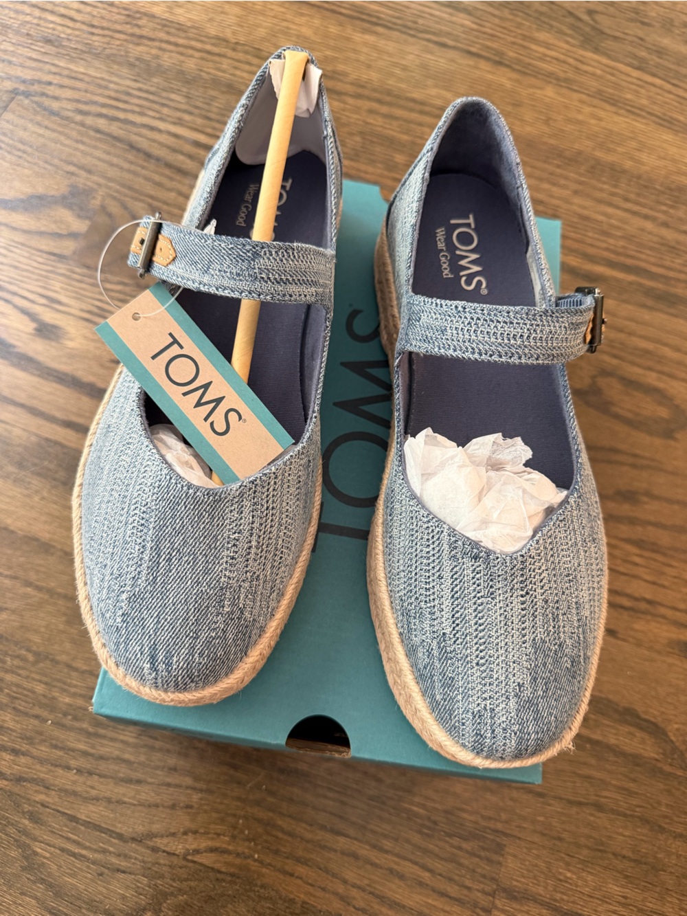 NWT and box Toms women Carolina Mary Jane Dark Sky Denim Espadrille flats - sz 7